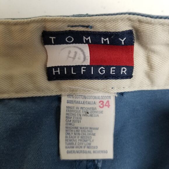 Tommy Hilfiger Blue Cargo Type Men's Shorts Lots of Pockets Very Good Size 34 - Picture 3 of 4